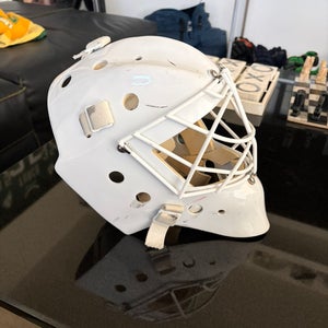 Vaughn Pros Choice Goalie Mask