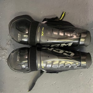 Senior CCM Tacks XF Pro 16" Shin Pads (Used)