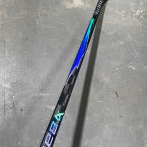 BAUER VAPOR Flylite Pro Stock Hockey Stick Grip P28 70 Flex Right 55668