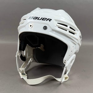 Bauer IMS 5.0 Small 6 1/2" to 7 1/8" Junior Hockey Helmet