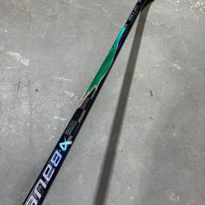BAUER VAPOR Flylite Pro Stock Hockey Stick Grip P92 77 Flex Right 55578