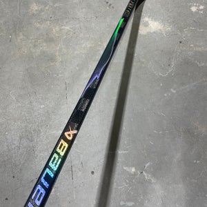 BAUER VAPOR Flylite Pro Stock Hockey Stick Grip P28 65 Flex Right 88114