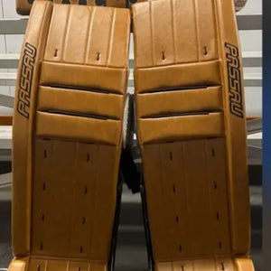 36" 2025 PRO Goalie Leg Pads (Used)
