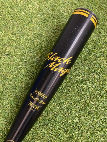 Easton Black Magic (2 3/4") USSSA Bat 2023 (-10)