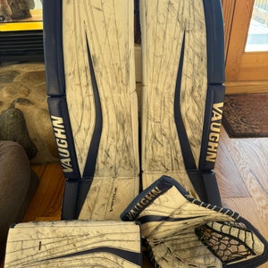35+2" Vaughn Ventus SLR Pro Carbon Regular Goalie Full Set (Used)