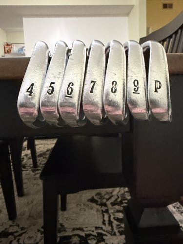 Callaway X forged Right Handed Iron Set Stiff Flex Graphite/Steel Shaft (Used)