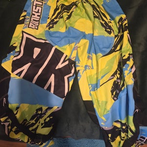 Rink rat sr large roller hockey pants