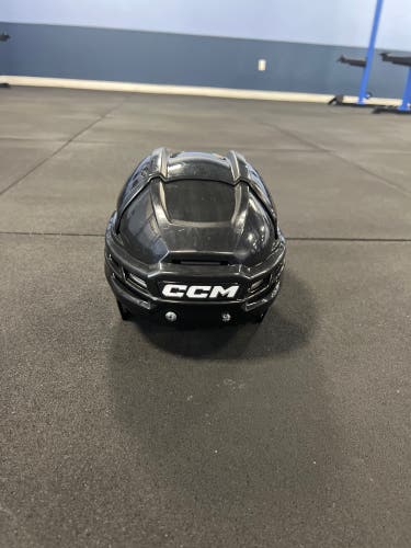 Medium CCM Tacks 910 Helmet (Used)
