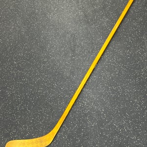 Right Handed P28 30 Flex Pro Stock (New) Goldout Stick Item#CCG38