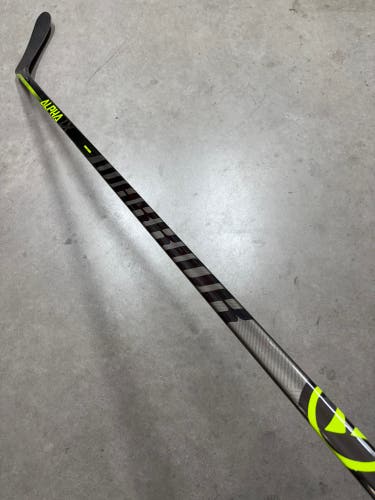 85 Flex P28 Senior Warrior Alpha LX20 Right Hand Hockey Stick Pro Stock (New)