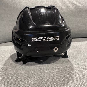 Small Bauer Re-Akt 95 Helmet (Used)