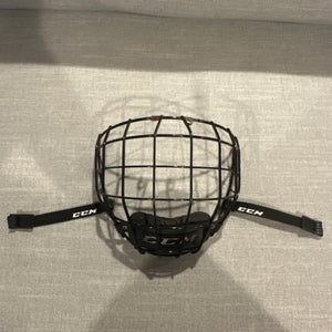 Small CCM FM580 (Used)