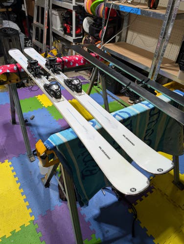 Women's 2024 All Mountain 160 cm Blizzard  Elevate 7.7 Skis With Bindings Max Din 10 (Used)