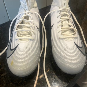 Men's Size M 10.5 (W 11.5) Nike Vapor edge pro 360 Mid Top (Used)