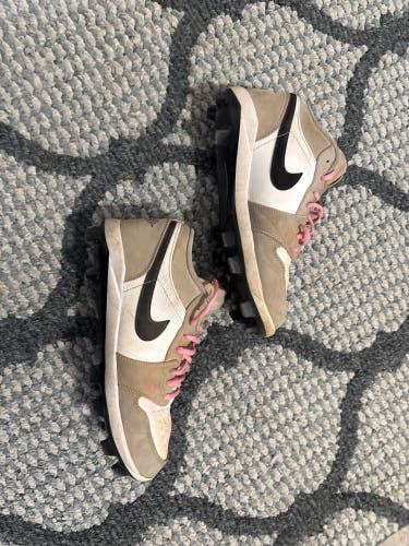 Gray Men's Size M 8.5 (W 9.5) Adult Air Jordan Molded Cleats Cleats (Used)