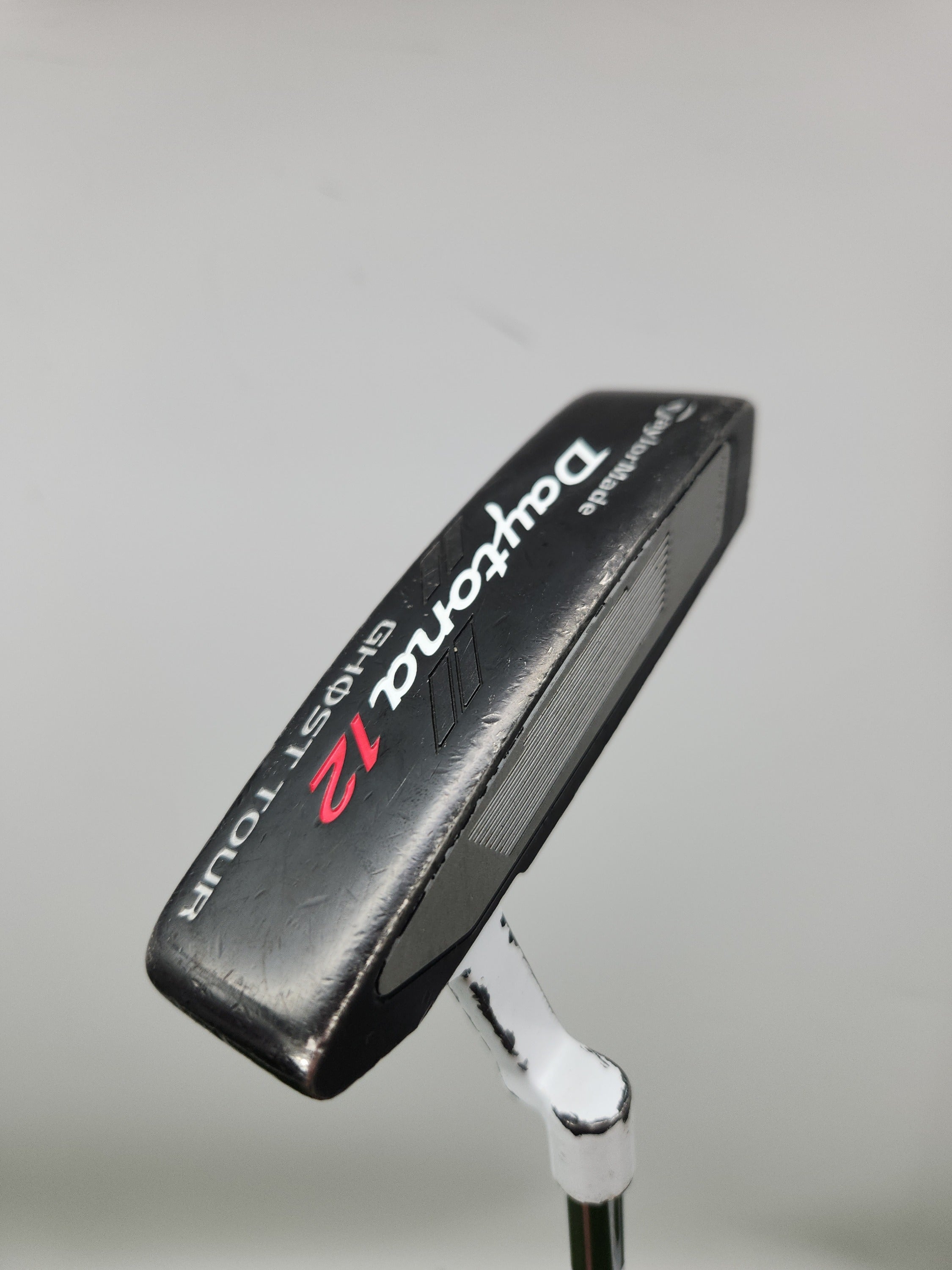TAYLORMADE DAYTONA 12 GHOST TOUR 35” BLADE PUTTER W/ SUPERSTROKE  display picture 1