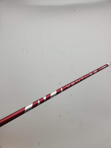 FUJIKURA VENTUS TR RED DRIVER SHAFT REGULAR 59G SRIXON TIP 44.5" VERYGOOD