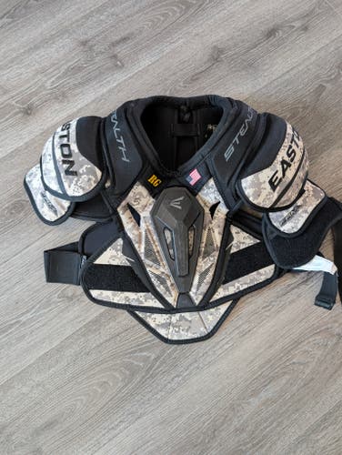 Medium Senior Easton Stealth Shoulder Pads (Used)