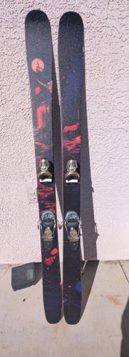 Men's 2024 Moment 176 cm All Mountain Countach Skis With Bindings Max Din 15 (Used)