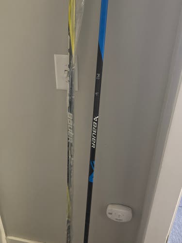 Senior Bauer Team Nexus Left Hand Hockey Stick P92 87 Flex (New)