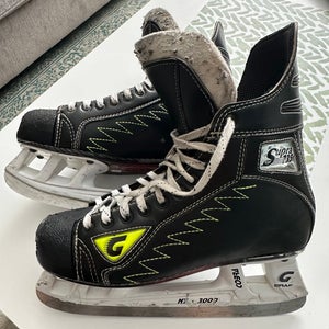 Black Graf Supra 735 Hockey Skates Regular Width 8 (Used)
