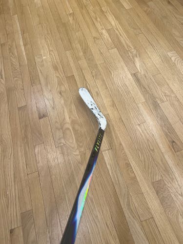 Intermediate Bauer Vapor Flylite Left Hand Hockey Stick P90TM 65 Flex (Used)