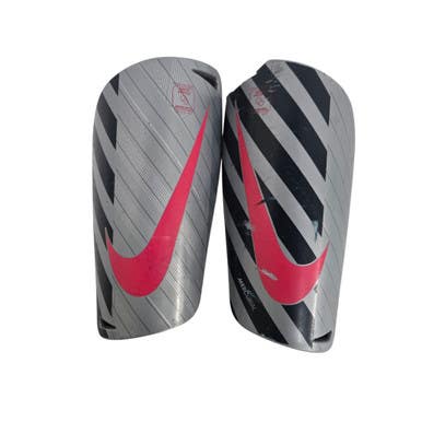 Used Nike Soccer Shin Guards Adult Grey MD 11406-S000109160