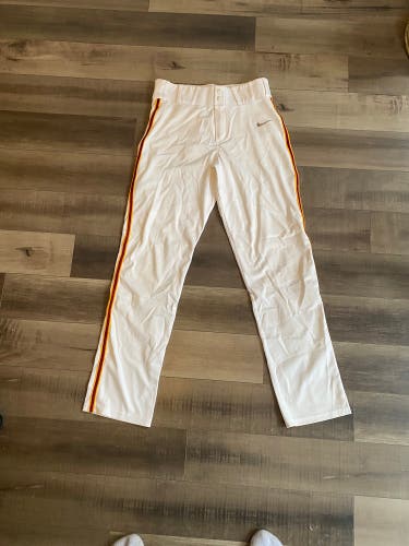 Men’s Nike Baseball Pants, Size Small