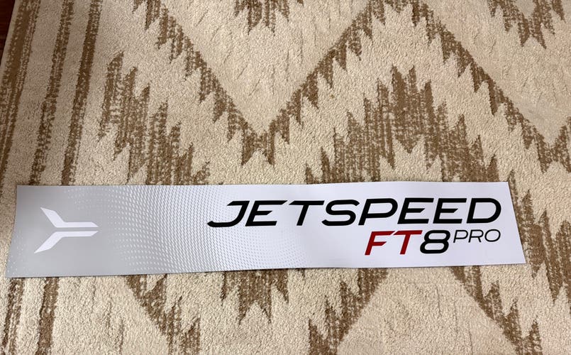 CCM Jetspeed FT8 Pro Magnet Display