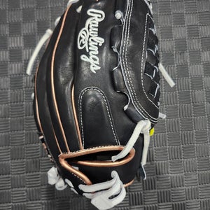 Rawlings RH Heart of The Hide Softball Glove 12"