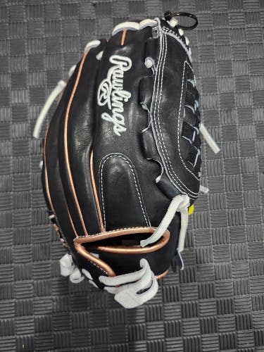 Rawlings RH Heart of The Hide Softball Glove 12"