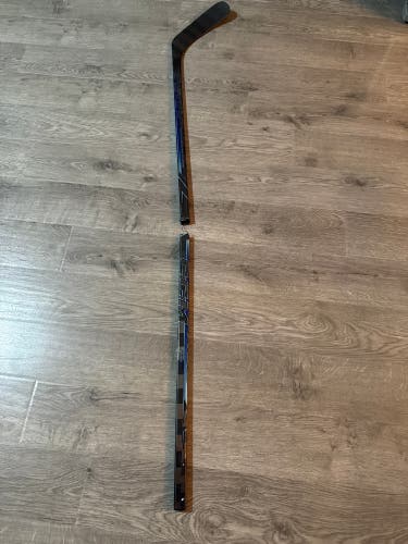 *Broken* CCM Vizion Hockey Stick