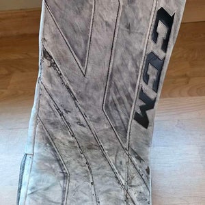 2020 CCM Axis Pro Regular (Used)