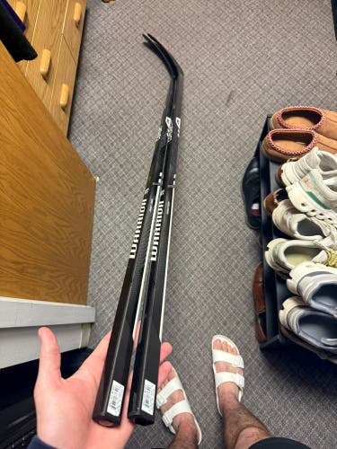 Senior Warrior Covert QR6T Right Handed Hockey Stick W03 75 Flex (New)