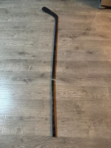 *Broken* Warrior Covert QR6 Pro Hockey Stick
