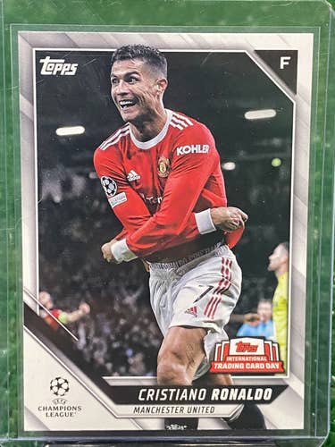Cristiano Ronaldo Manchester United 2022 Topps International Trading Card Day