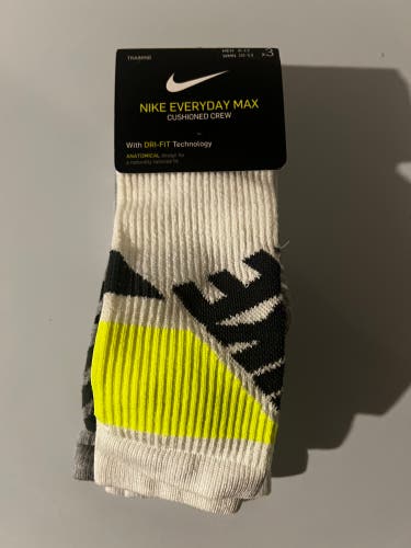 Nike Everday max socks