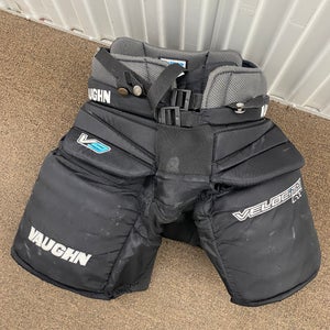 Intermediate Medium Vaughn Velocity V9 Hockey Goalie Pants (Used)