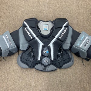 Medium Vaughn Velocity V9 Goalie Chest Protector (Used)