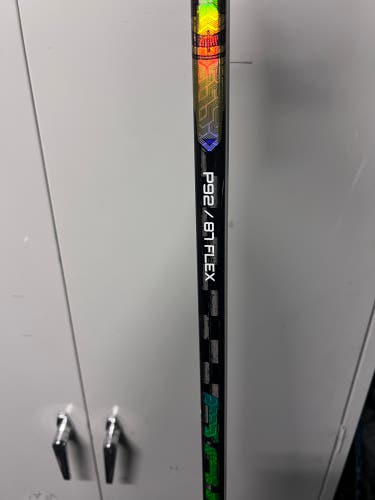 Senior Bauer Proto-R Right Handed Hockey Stick PP92 87 Flex (Used)