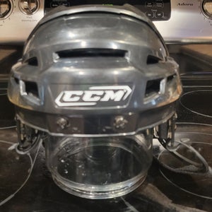 Medium CCM Vector V10 Helmet pro stock with free cage(Used)