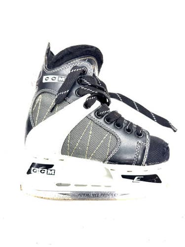 Used CCM INTRUDER Junior Hockey Skate Junior 02 11860-S000304374