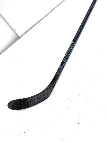 Used Bauer NEXUS 3N Senior One Pce Right Grip 87 Flex 11860-S000304419
