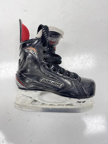 Used Bauer VAPOR X500 Youth Hockey Skate Youth 12.0 11860-S000304555