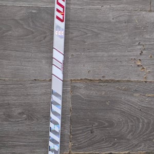 Intermediate Warrior Novium 2 Pro Left Hand Hockey Stick 65 Flex