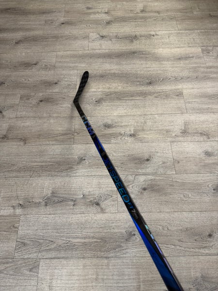 CCM JetSpeed FT7 Pro P28 85 Flex (New)