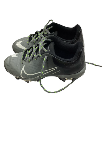 Used Nike FAST FLEX SOFTBALL BB/SB Cleats Grey And Black Junior 01.5 11613-S000177908