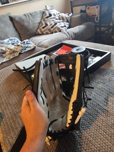 2025 Worth LH Outfield Legit Baseball Glove 13" (Used)