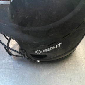 Used RIP-IT HELMET W/ MASK Batting Helmet w/Mask Black MD 11339-S000199159