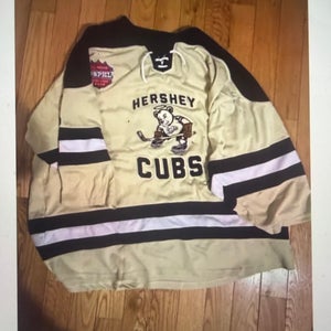 @OttotRocket dark and cream jersey